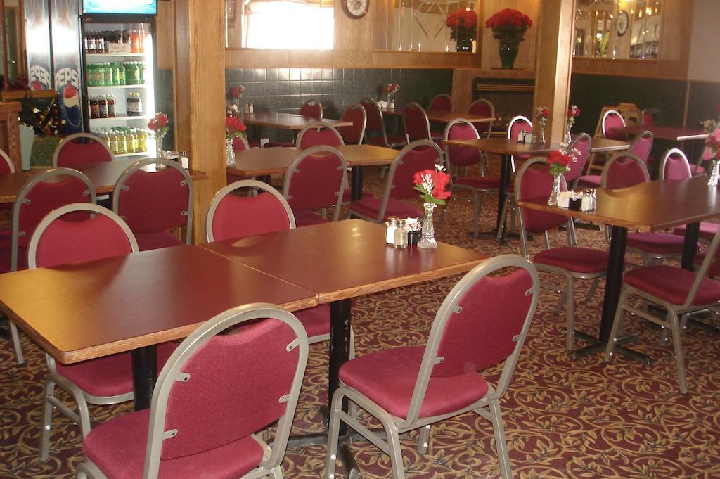King'S Hotel & Motel By Elevate Rooms Shaunavon Exteriör bild